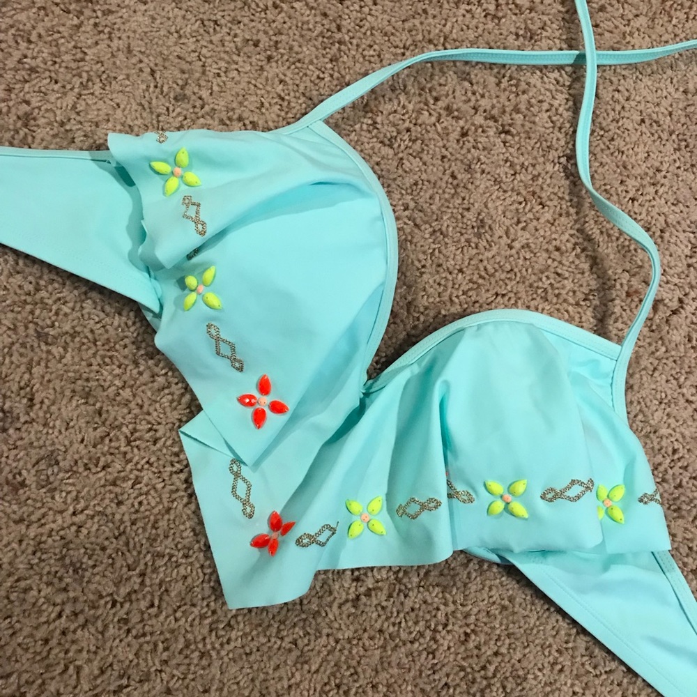 bikini top